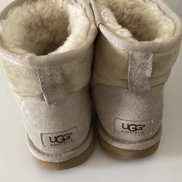 mini sand uggs (8)